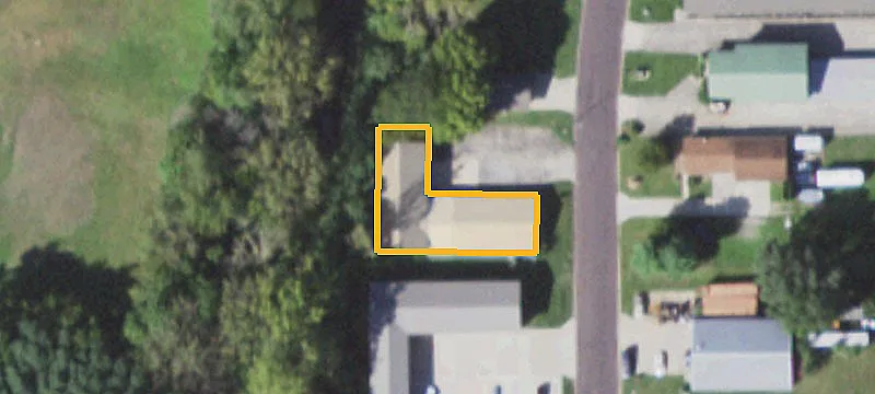 2333 Lakeshore Dr