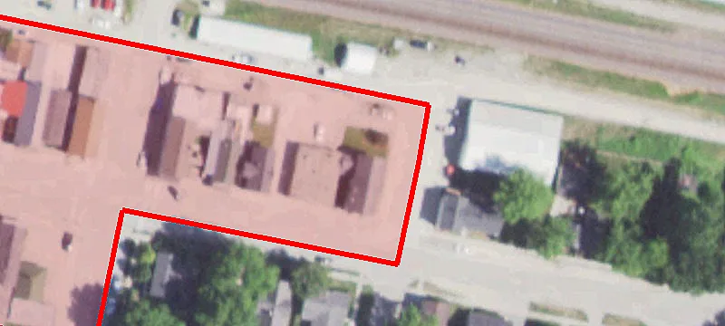 325 Main St
