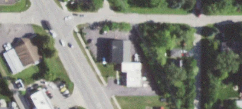 33 Waukegan Rd