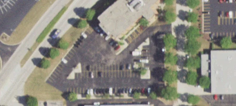 970 Oaklawn Ave