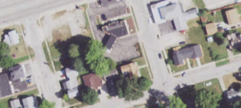 206 Ctr St