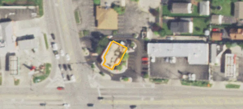 2141 Grn Bay Rd