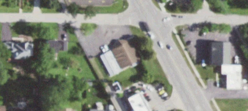 20 Waukegan Rd