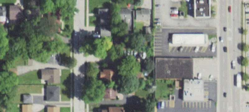 327 Lincoln Ave