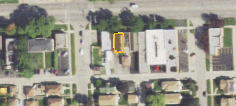 8919 Cermak Rd