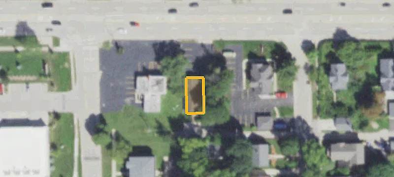 1309 Main St