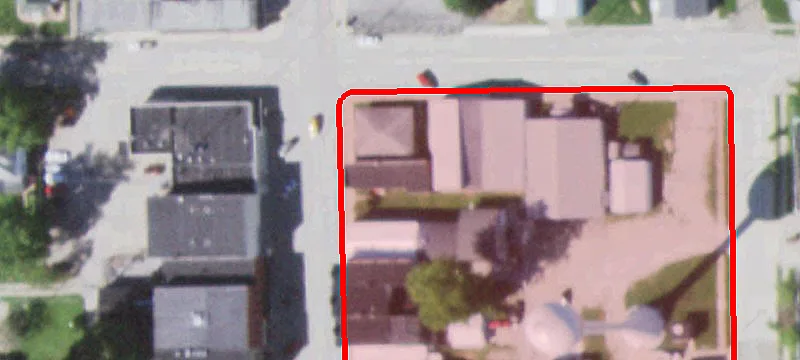 306 Locust St