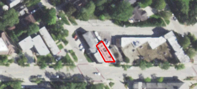 647 Roger Williams Ave