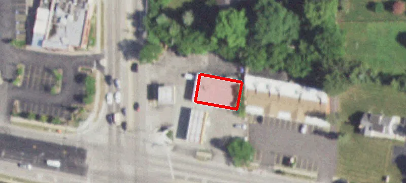 927 Busse Rd