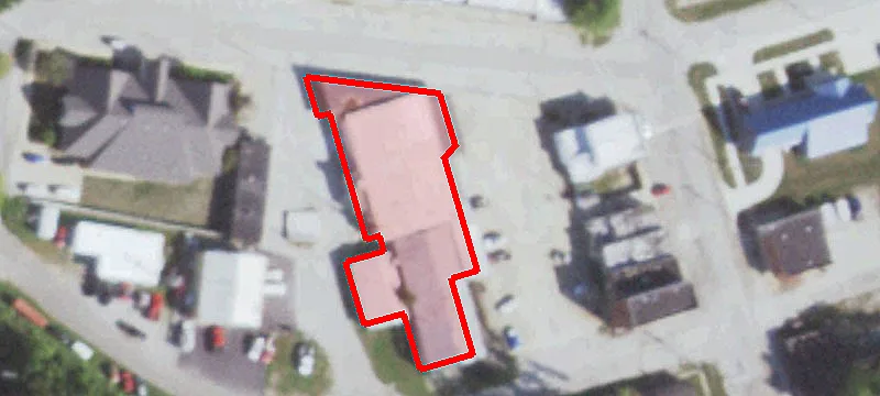 123 Main St