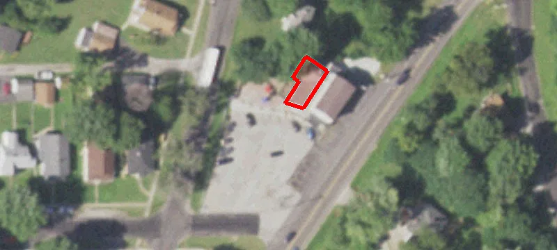 421 Main St