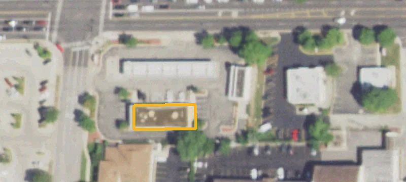 637 Roosevelt Rd