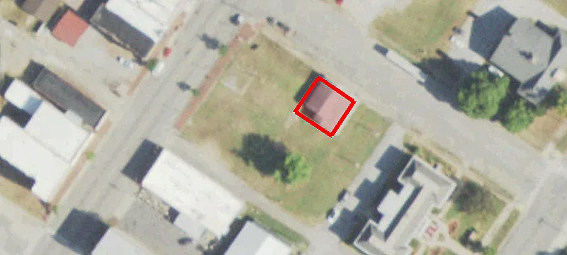 324 Fry St