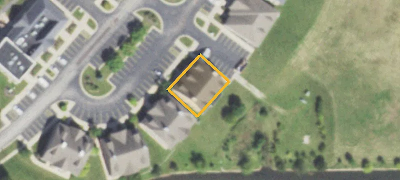 40th Campton Crossings Dr