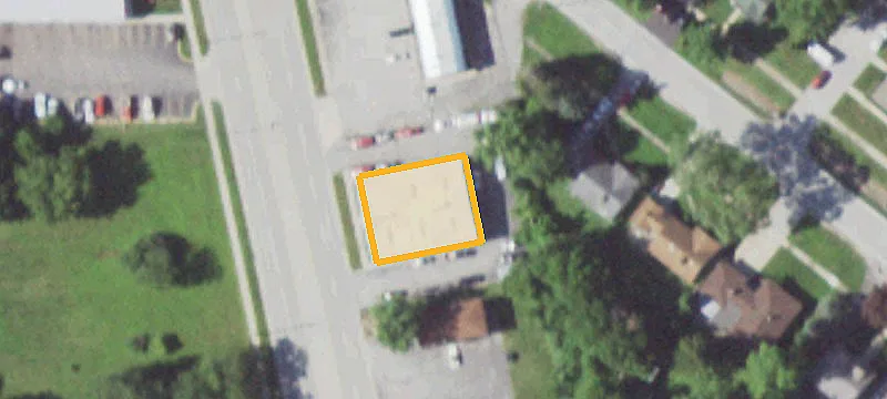 635 Chicago Rd
