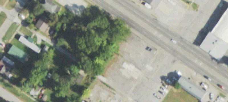 400 1st St