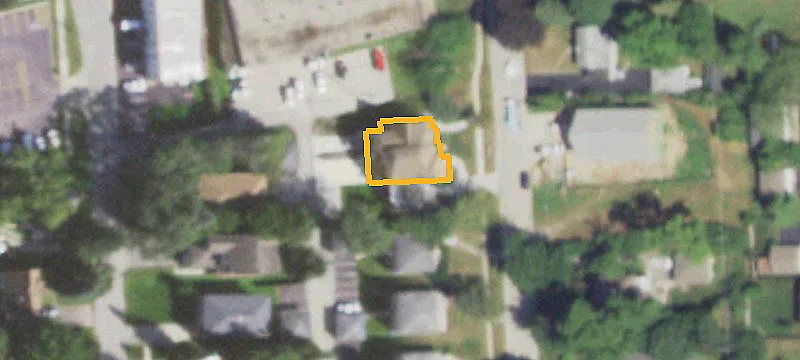 4908 Center Ave