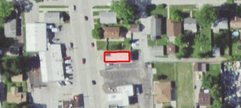 3135 Chicago Rd
