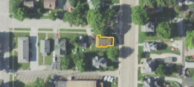 319 Vandalia St