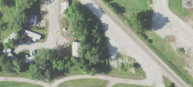 600 2nd St