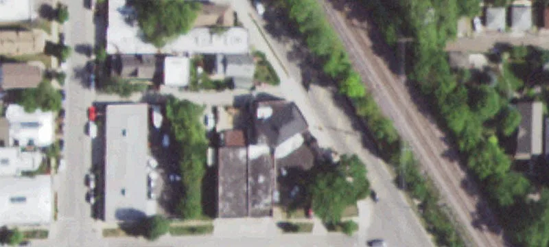 2156 Grn Bay Rd