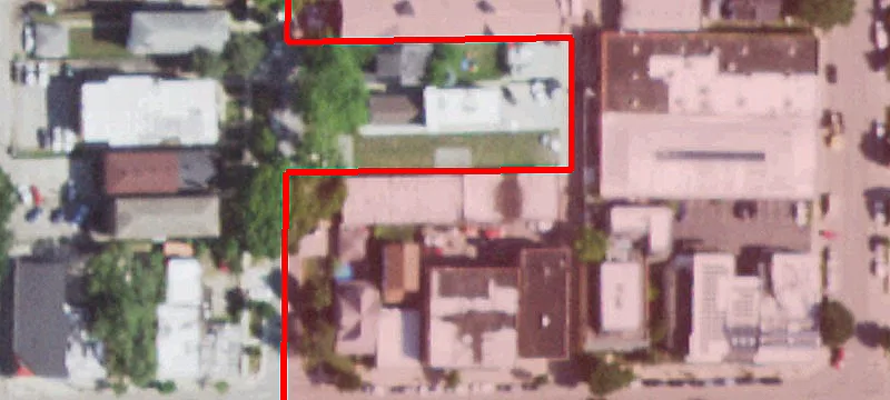 2111 Dewey Ave