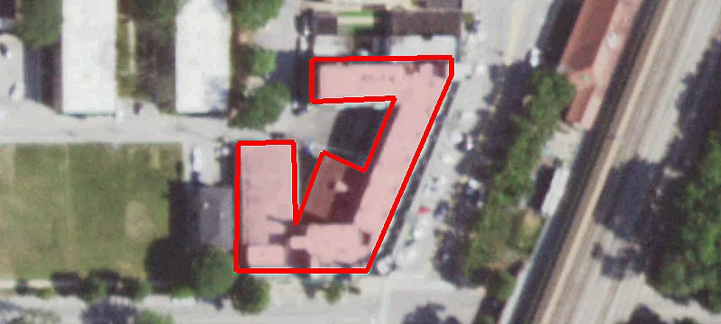 1040 Sterling Ave