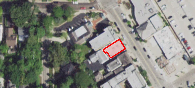 996 Grn Bay Rd