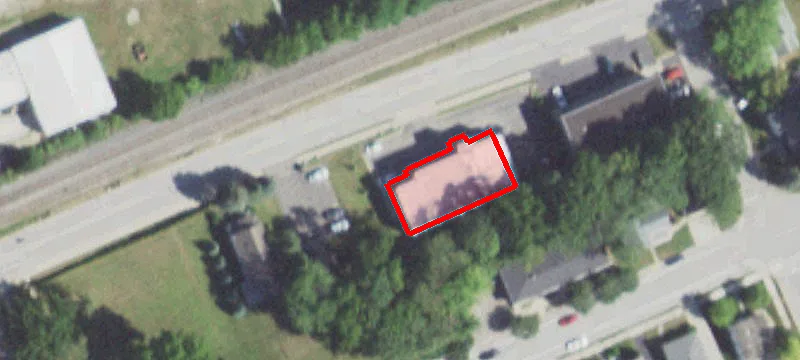 700 Main St