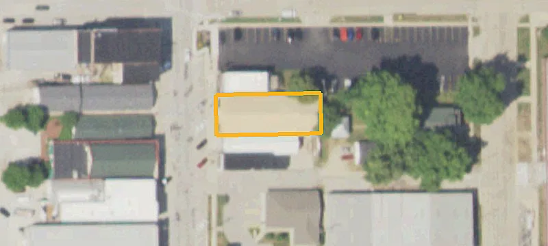 210 Sampson St