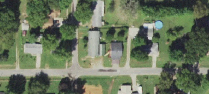 611 Davis St