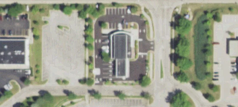 985 Grand Ave