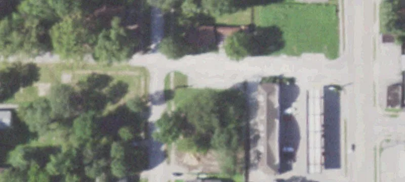 5504 Warren Ave