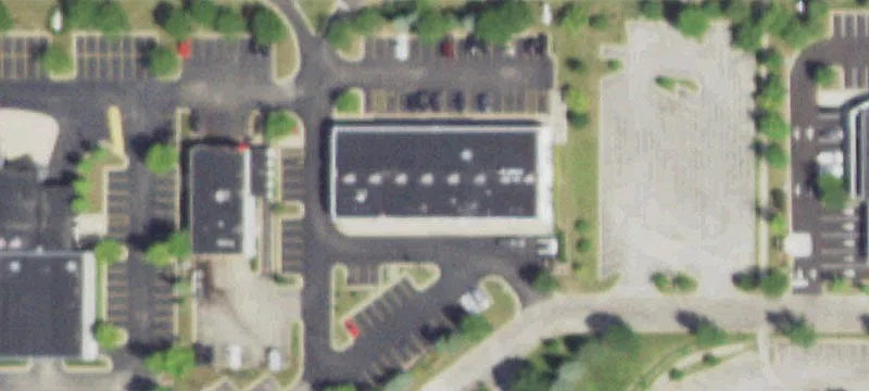895 Grand Ave