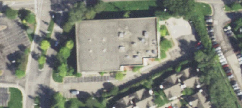 550 Lk Cook Rd