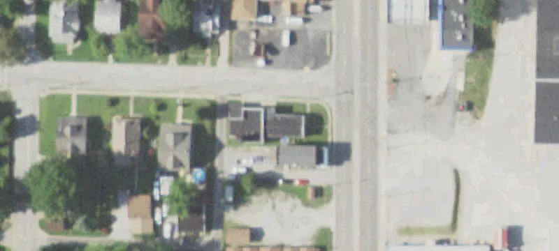 1209 Illinois St
