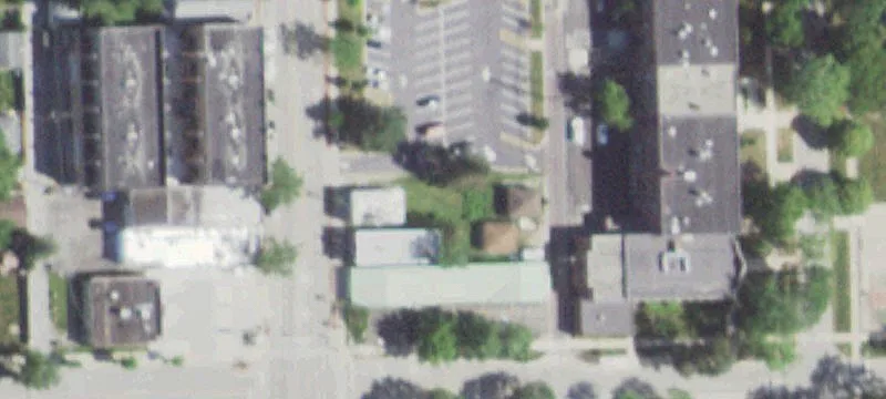 207 Cass Ave