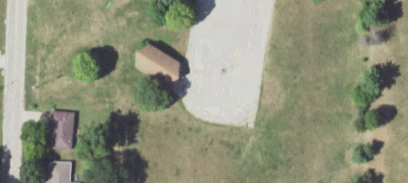 100 Illini Dr