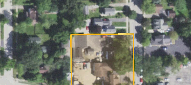 126 Oak Ave