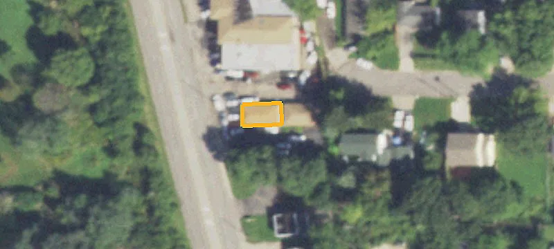 2421 Grn Bay Rd