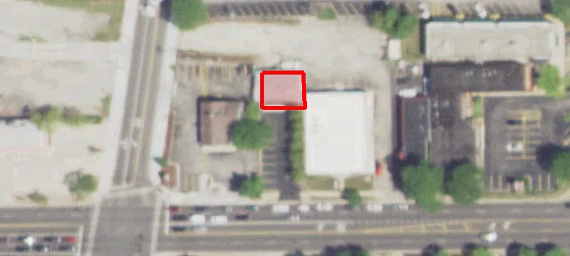 636 Roosevelt Rd