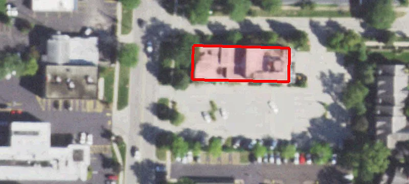 1939 Waukegan Rd