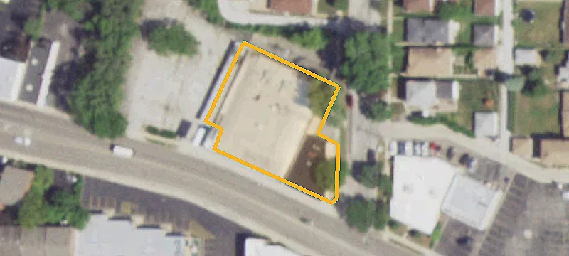 5300 Lincoln Ave, Unit 14