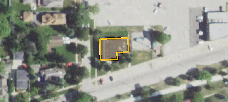 26 Central Blvd