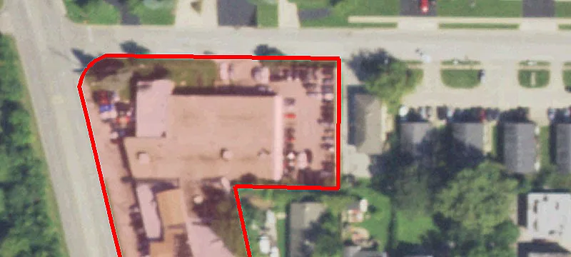 2401 Grn Bay Rd