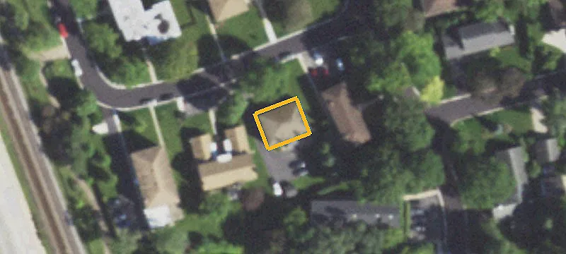 1343 Woodview Ln