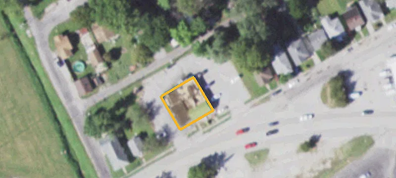 407 Main St