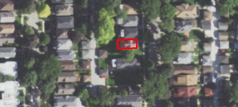 735  Ave