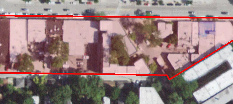 2000 Central St