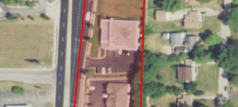 1535 Main St